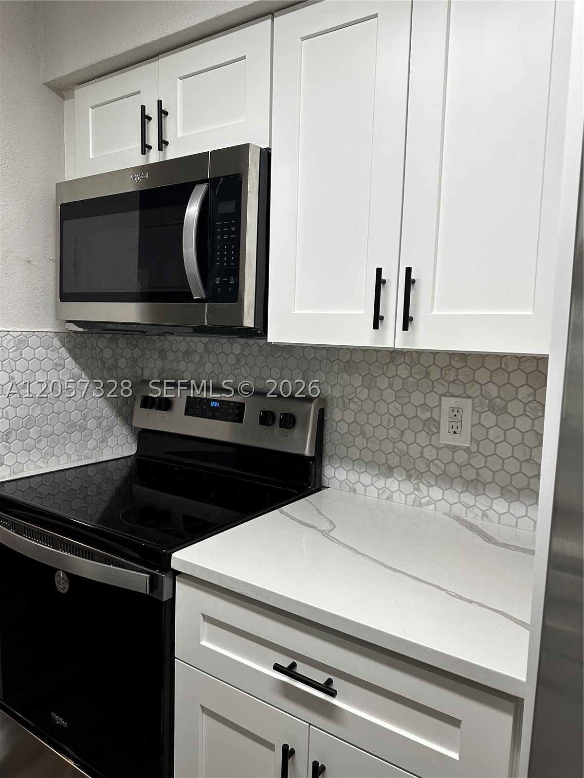 SAVANNAH AT RIVERSIDE CON - Residential