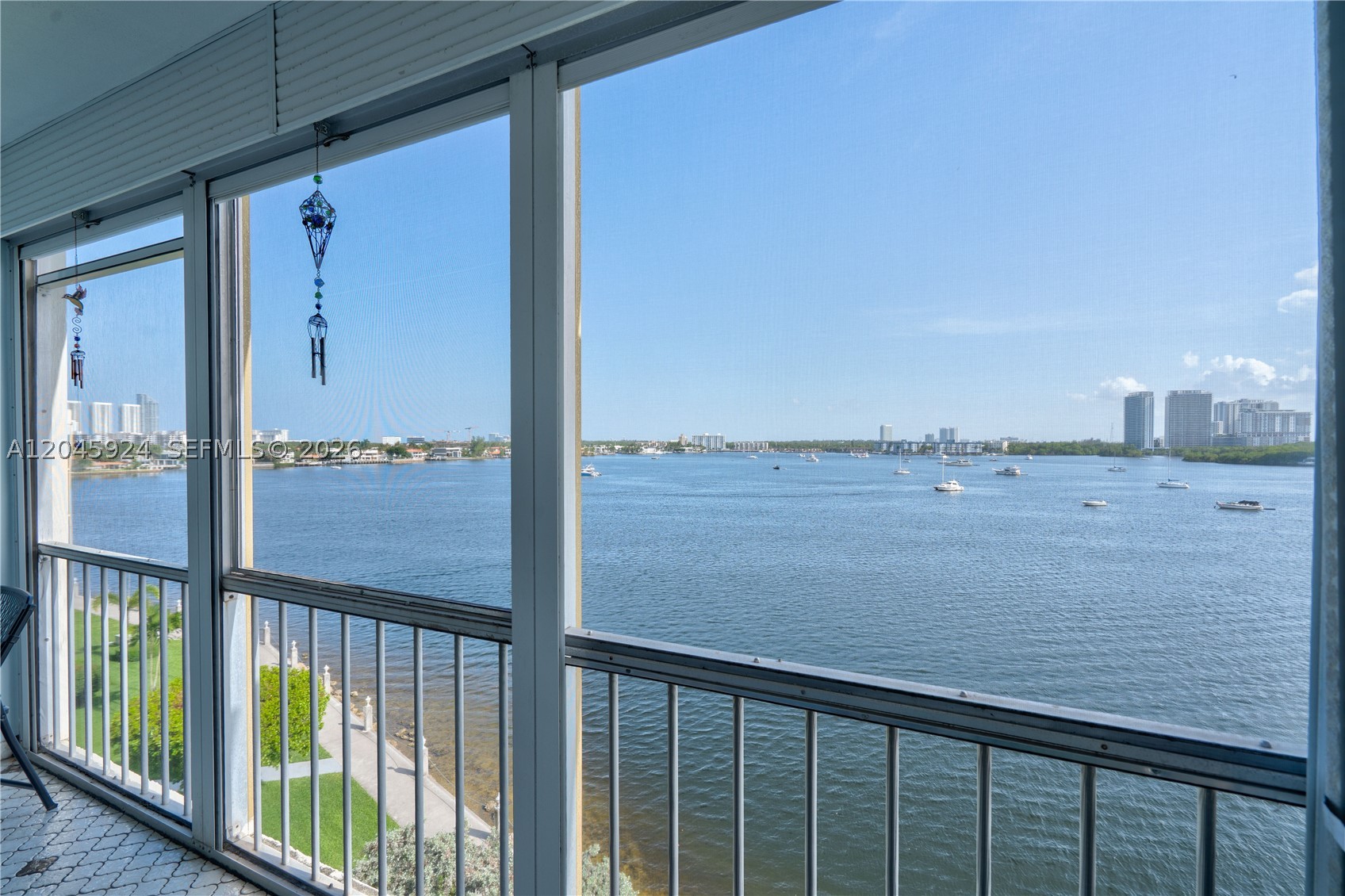 POINT EAST SEC 4 CONDO - Residential