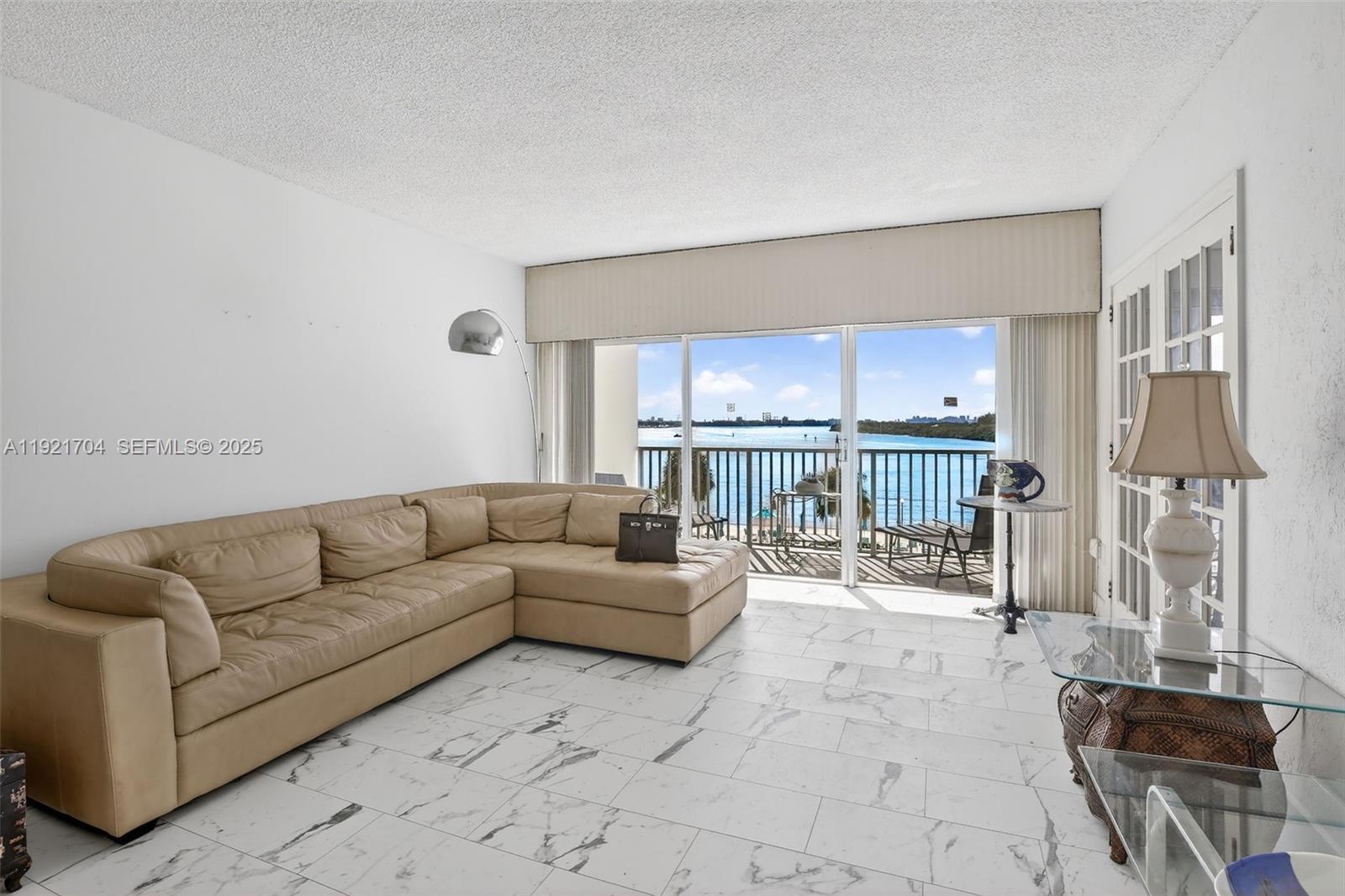 NEWLY RENOVATED IN 2025. NEW KITCHEN. NEW BATHROOMS W/ITALIAN MARBLE. DIRECT WIDE WATER VIEWS OF INTRACOASTAL FROM LARGE BALCONY. 2BED/2 BA - 1220SQ FT
ARLEN HOUSE IS FULL-SERVICE BUILDING. AMENITIES INCLUDE: GYM, SPA, CONFERENCE ROOM, SAUNA, AMAZING SWIMMING/HEATED POOL, TENNIS/BASKETBALL COURT, LIBRARY, BIKE STORAGE. SECURITY GATE AND 24/7 DOORMAN. CONVENIENCE STORE AND BEAUTY SALON. THE BUILDING HAS PASSED 40 YEAR INSPECTION. EXCELLENT LOCATION, CLOSE DISTANCE TO RESTAURANTS, RETAIL STORES. ACROSS THE STREET FROM THE BEACH.