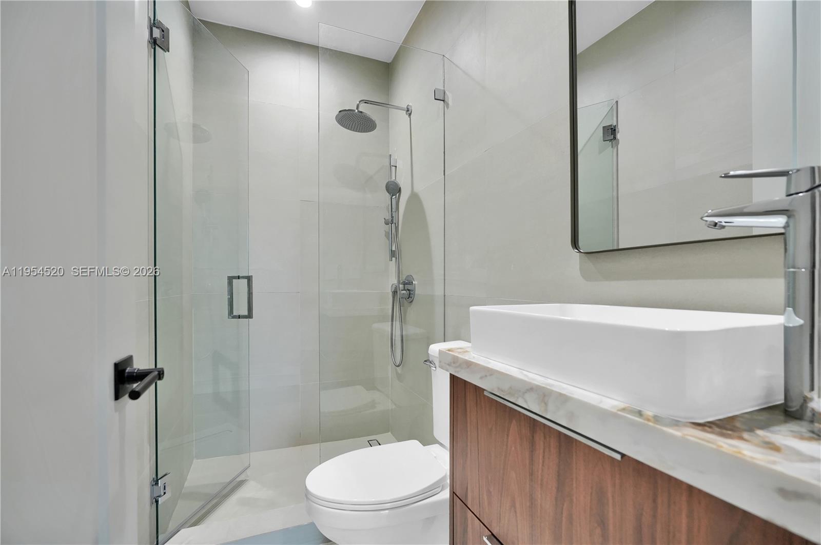 COLUMBIA PARK CORR PL - Residential