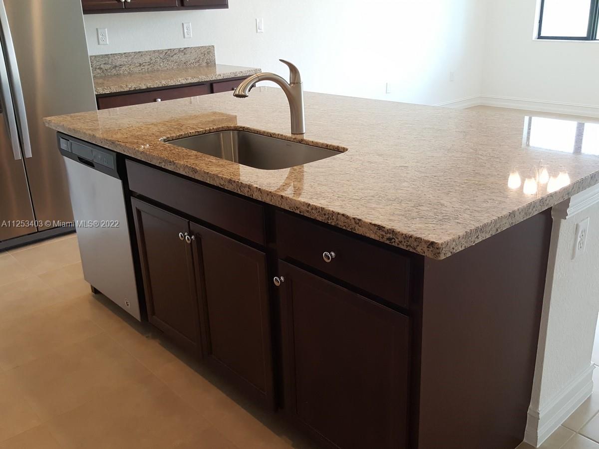 The Grove at Raintree - Residential Lease