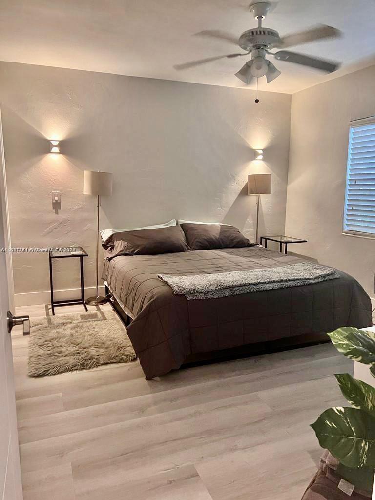 LINCOLN PLACE CONDO - Residential Lease