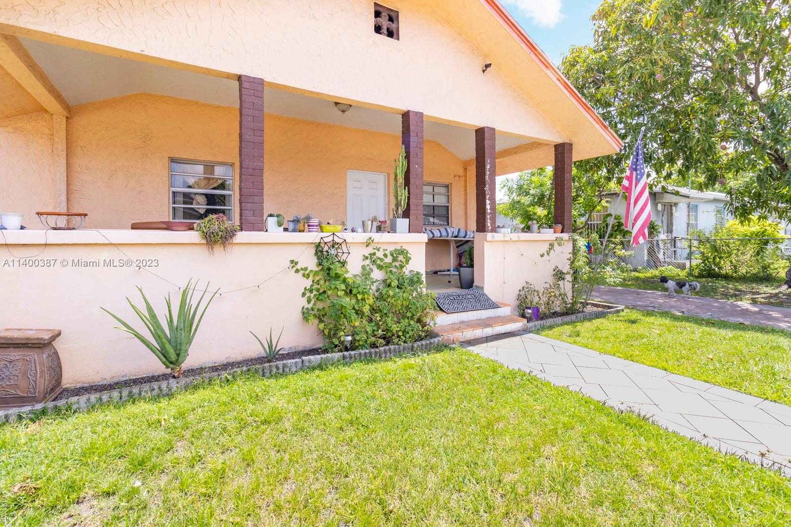 GARVEY GARDENS - Residential