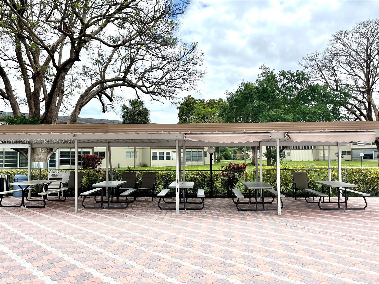 ORIOLE GARDENS TWO 63 CON - Residential