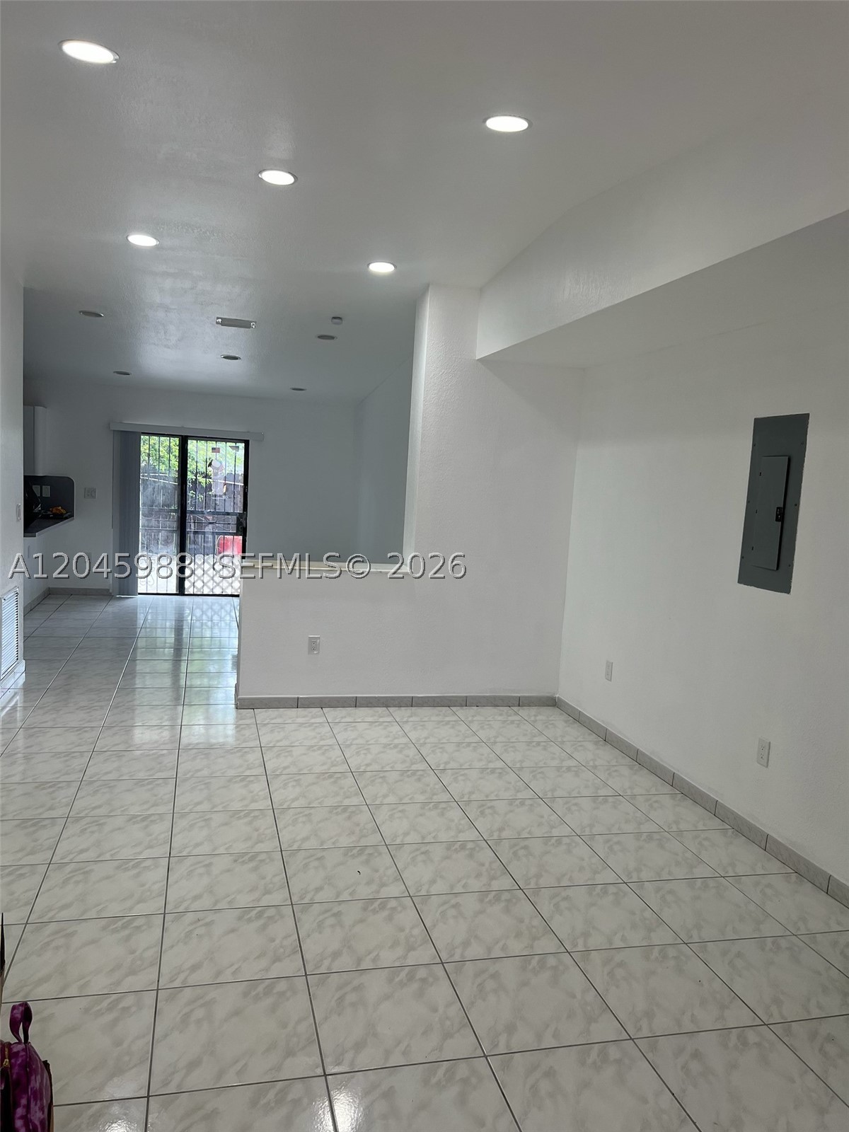 SOUTH MIAMI HEIGHTS 1ST A - Residential Lease