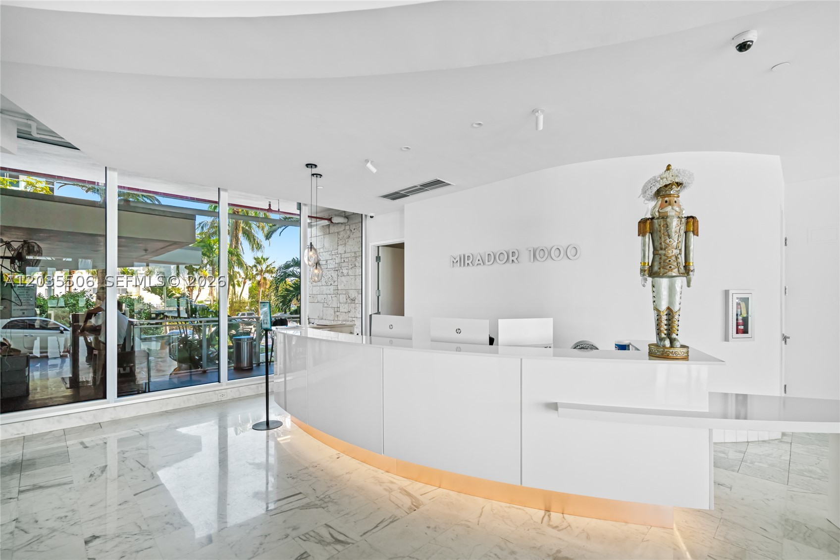 MIRADOR 1000 CONDO - Residential