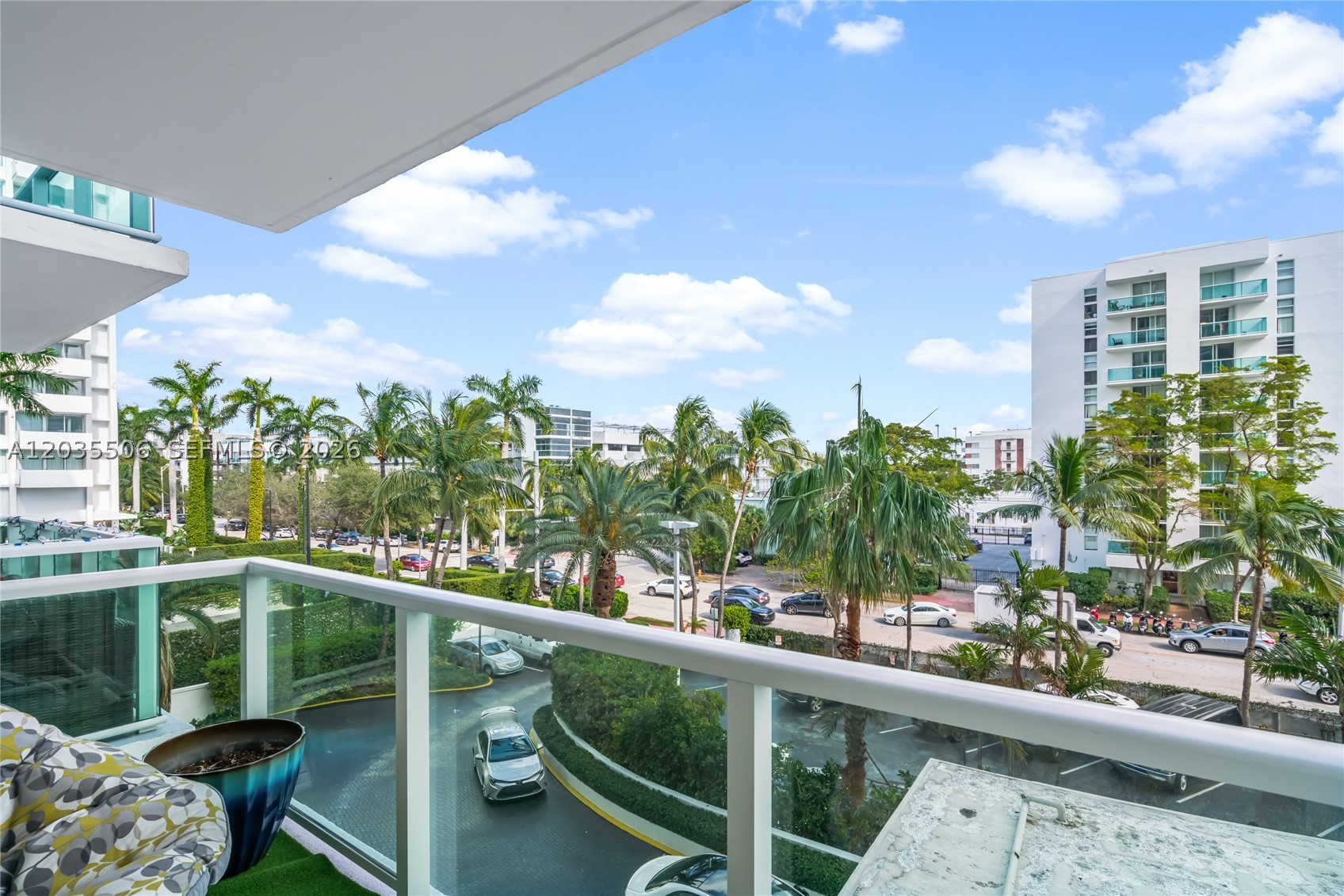 MIRADOR 1000 CONDO - Residential