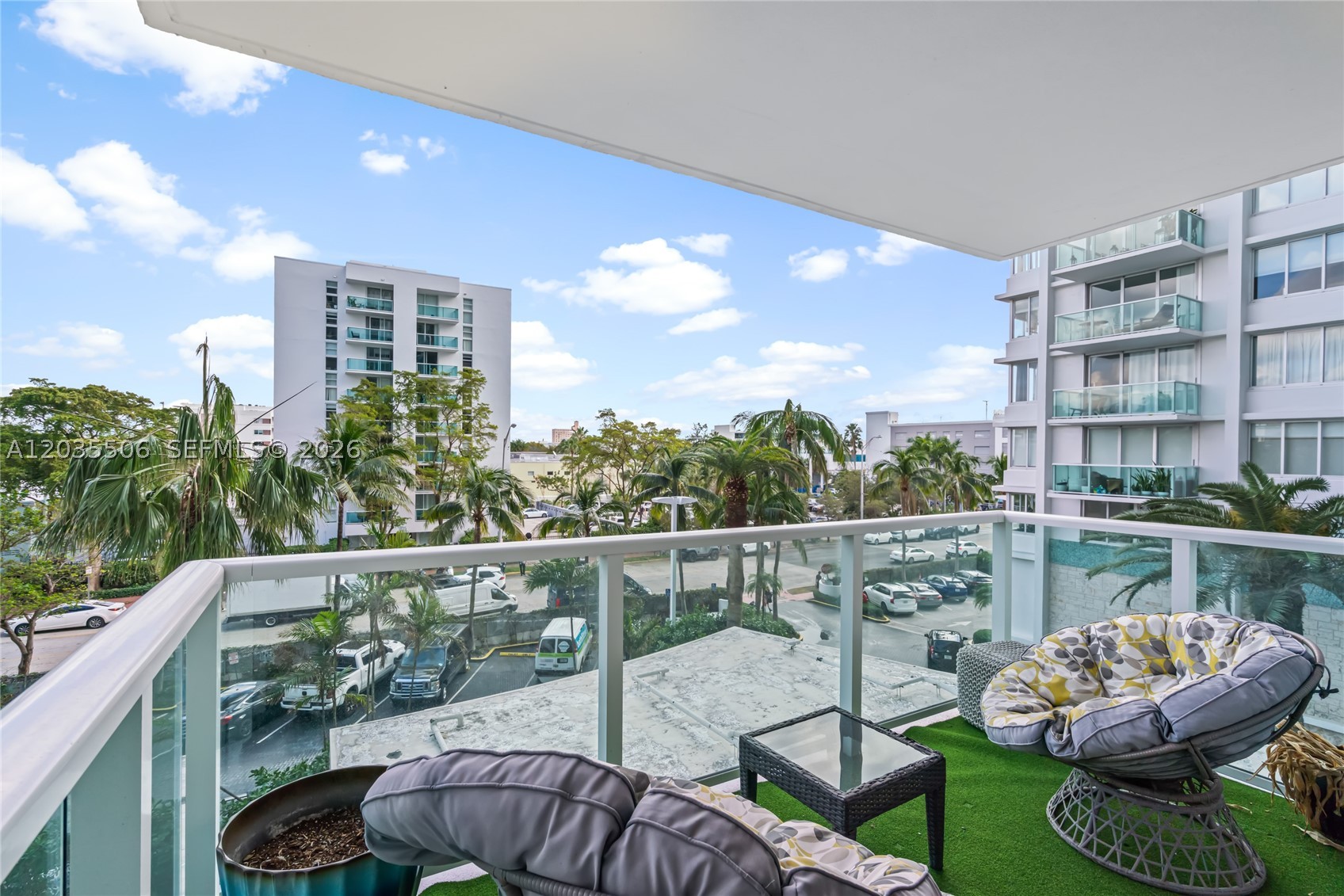 MIRADOR 1000 CONDO - Residential