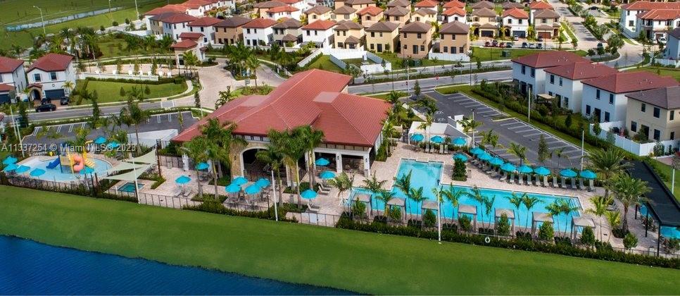 AQUABELLA NORTH - Residential Lease