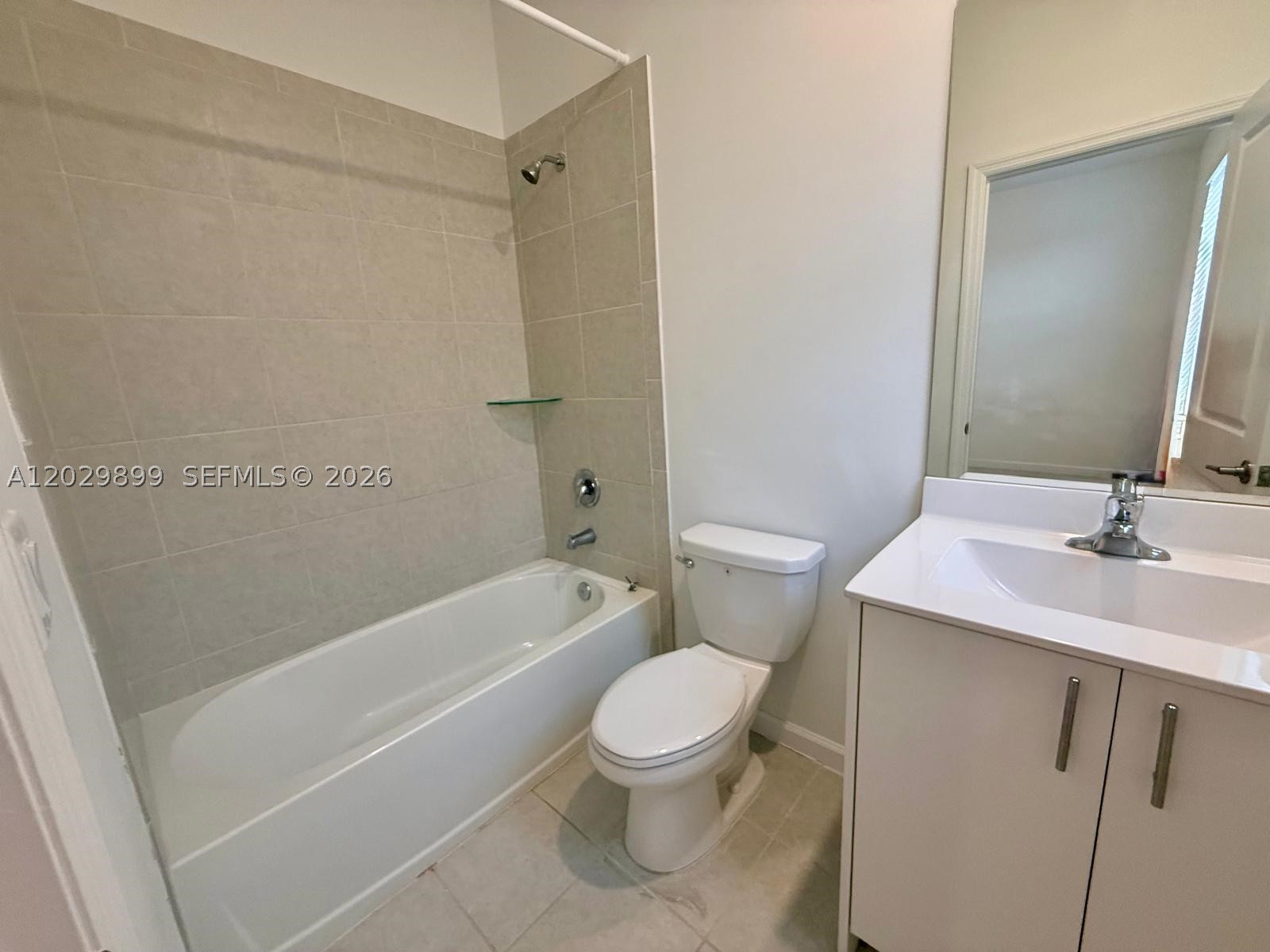 CEDAR POINTE - PARADISE - Residential Lease