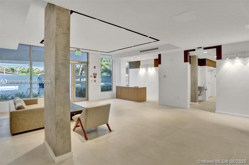THE HIGHLANDS CONDO - Residential