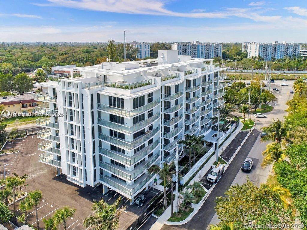 THE HIGHLANDS CONDO - Residential