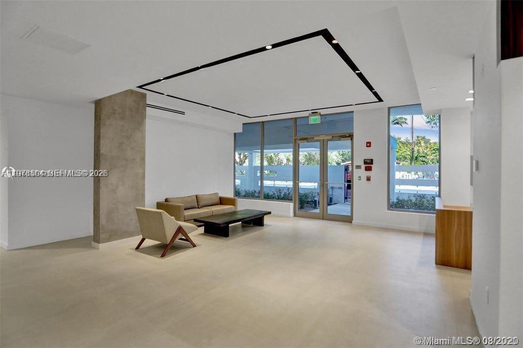 THE HIGHLANDS CONDO - Residential