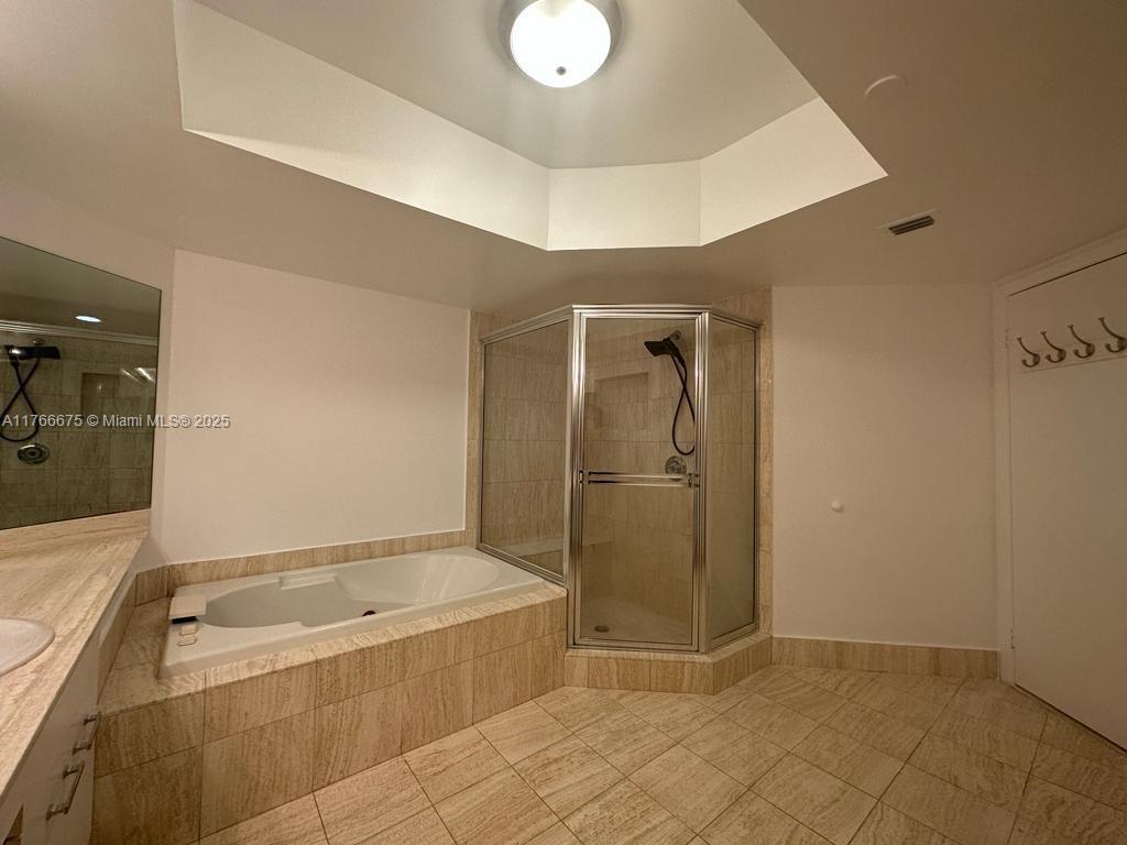 NORTH TOWER AT THE POINT - Residential Lease