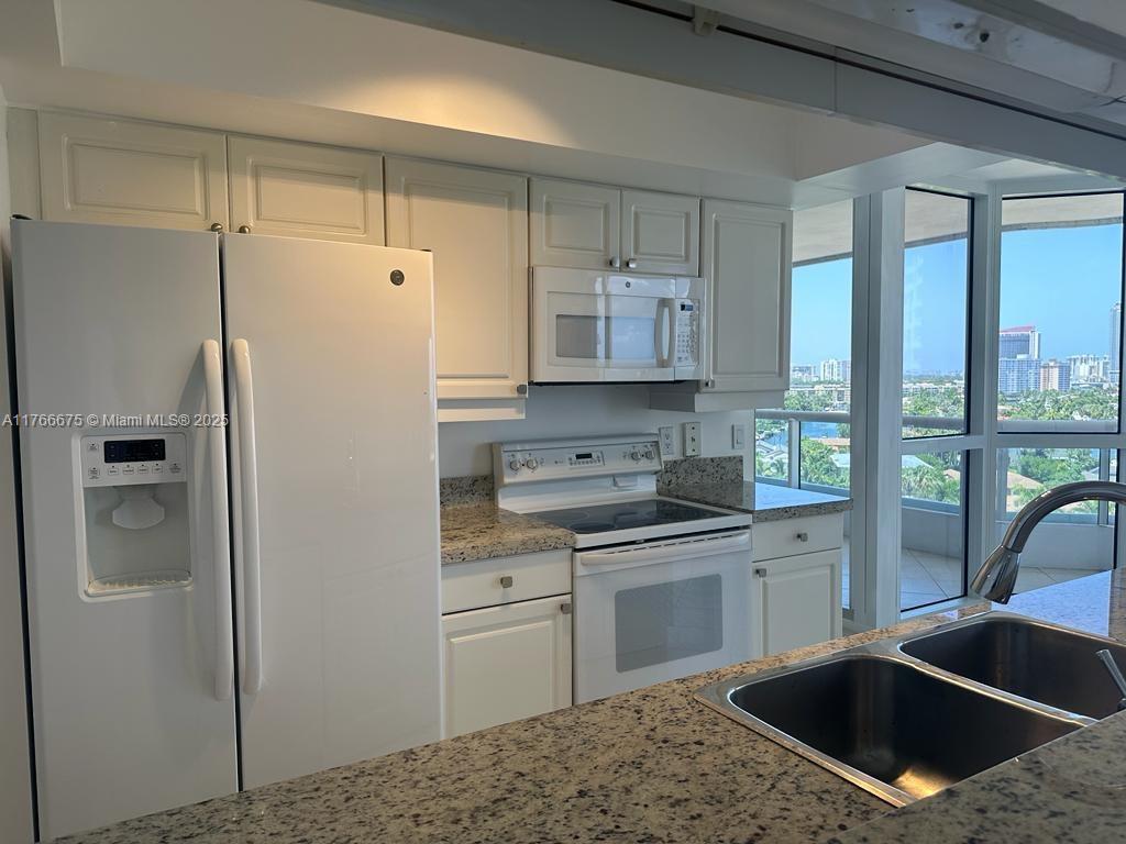 NORTH TOWER AT THE POINT - Residential Lease