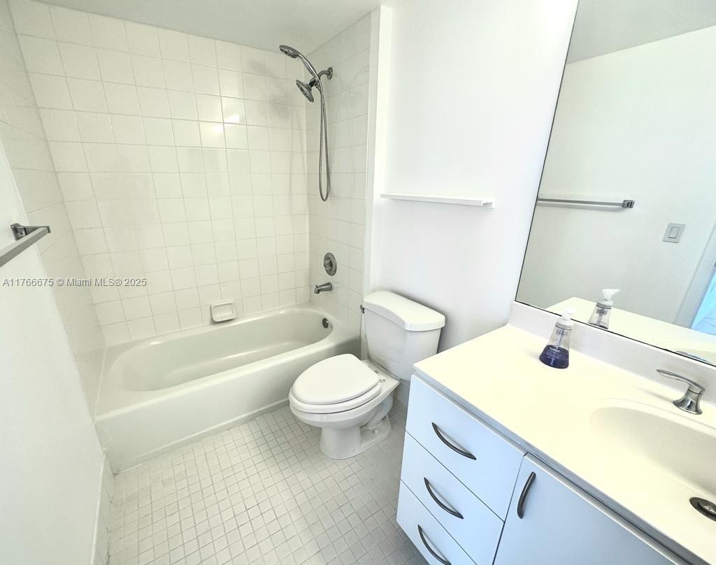 NORTH TOWER AT THE POINT - Residential Lease