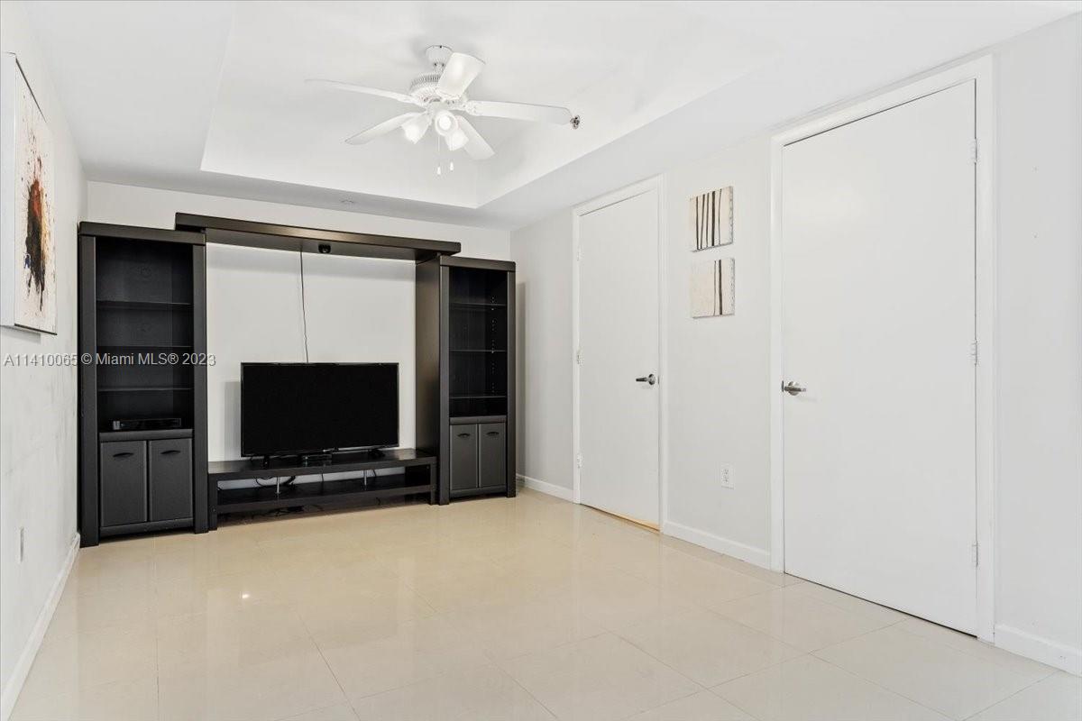 50 BISCAYNE CONDO - Residential