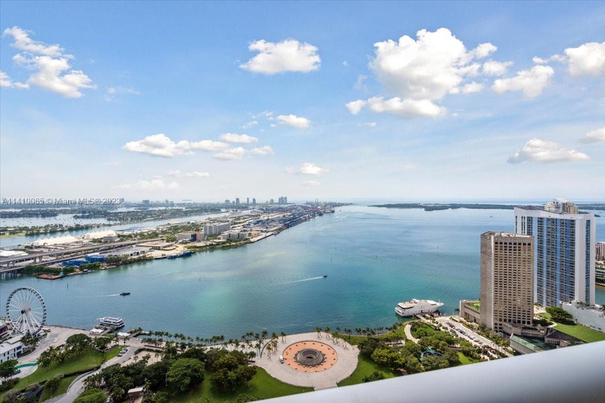 50 BISCAYNE CONDO - Residential