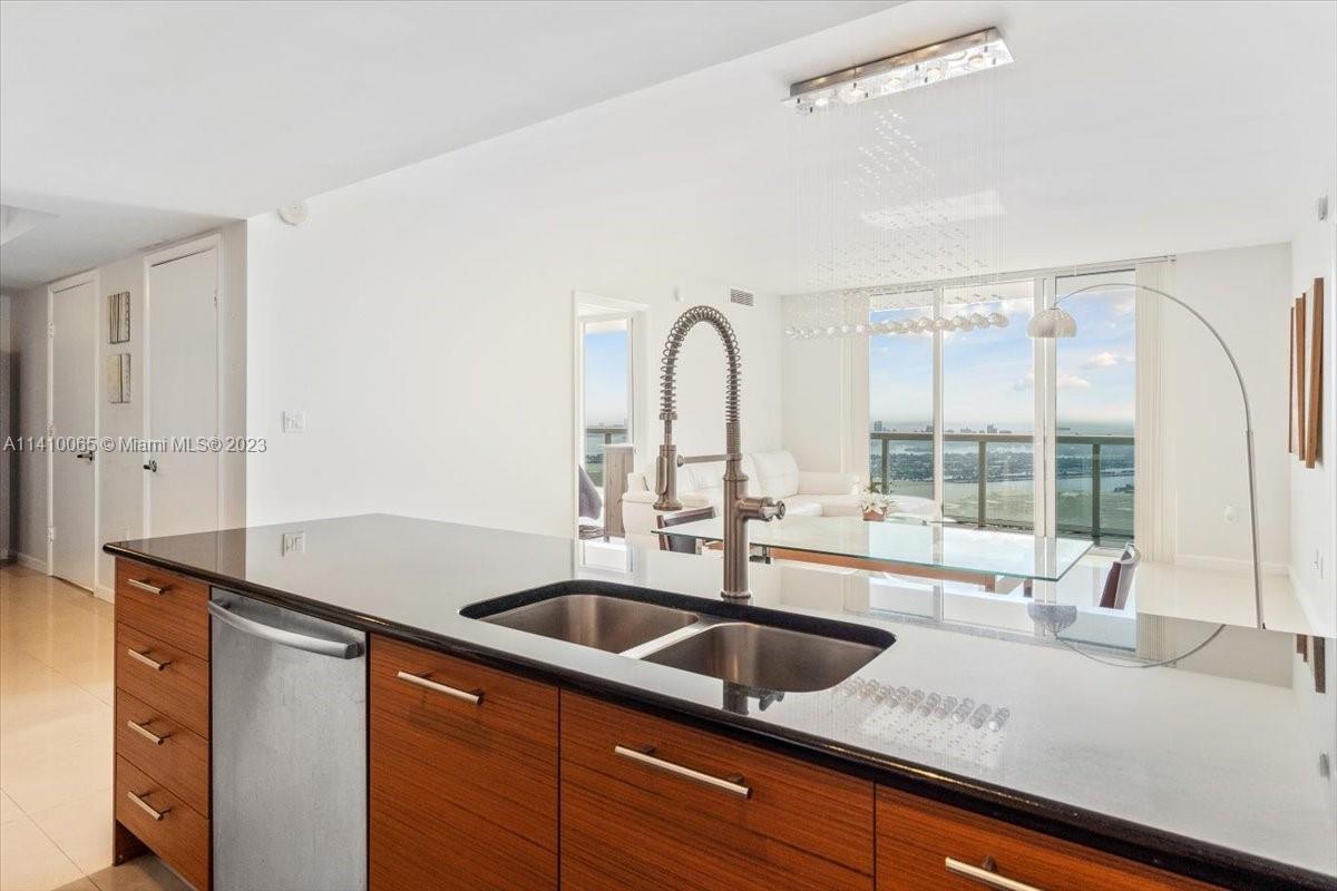 50 BISCAYNE CONDO - Residential