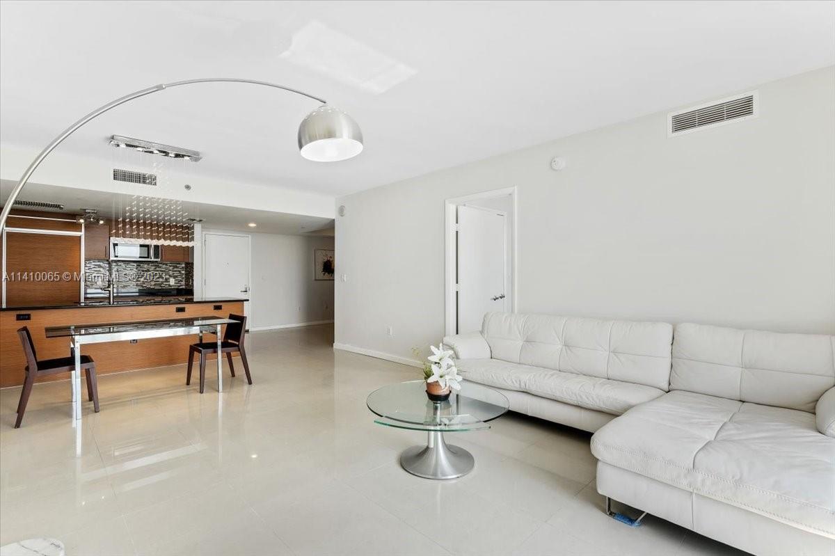 50 BISCAYNE CONDO - Residential