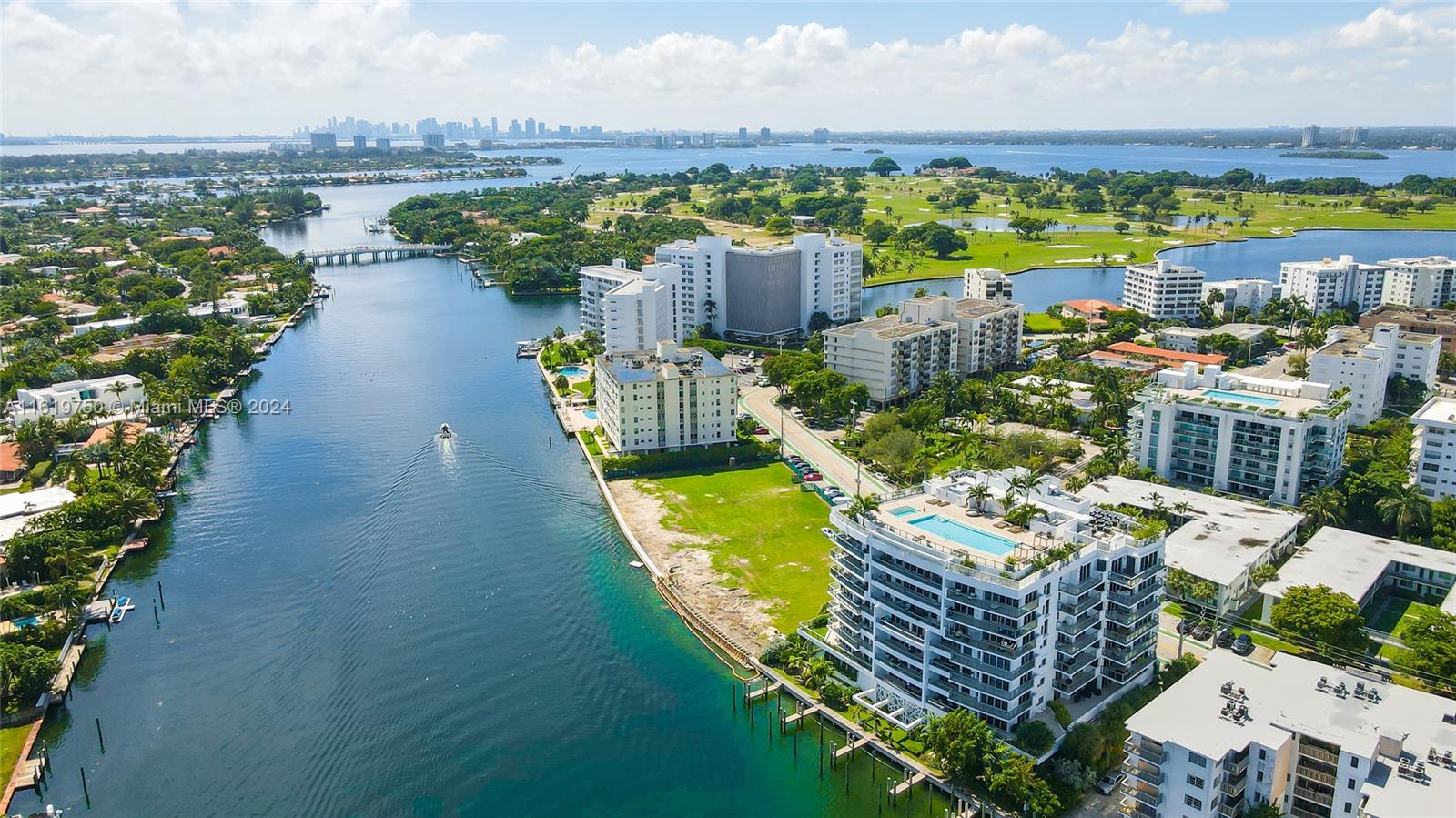 THE IVORY RESIDENCE CONDO - Residential Lease