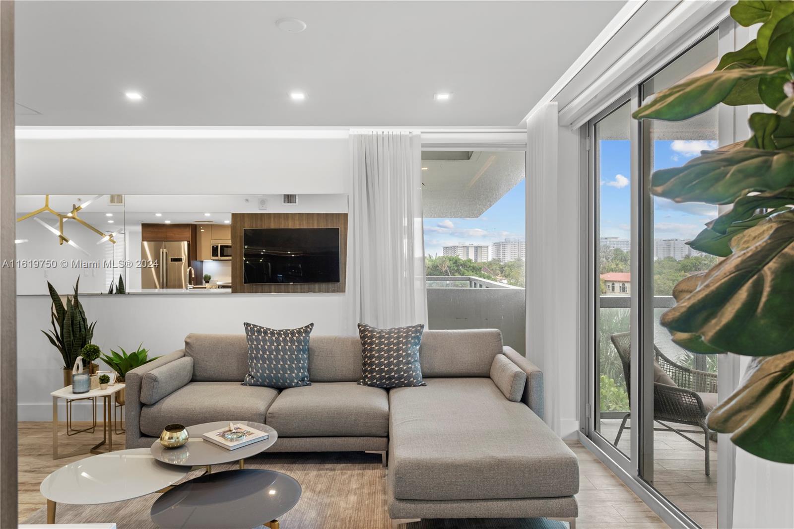 THE IVORY RESIDENCE CONDO - Residential Lease