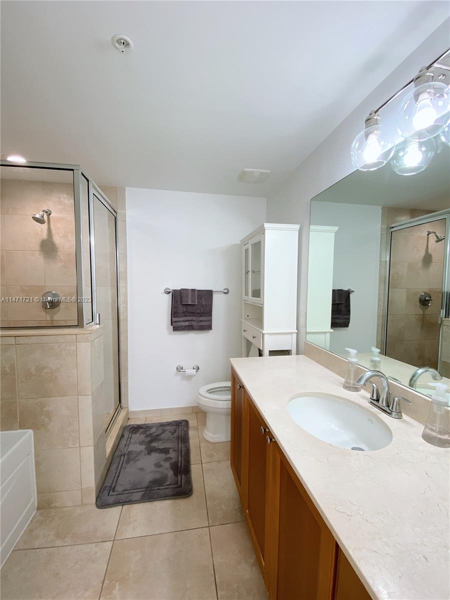 55 MERRICK CONDO - Residential Lease