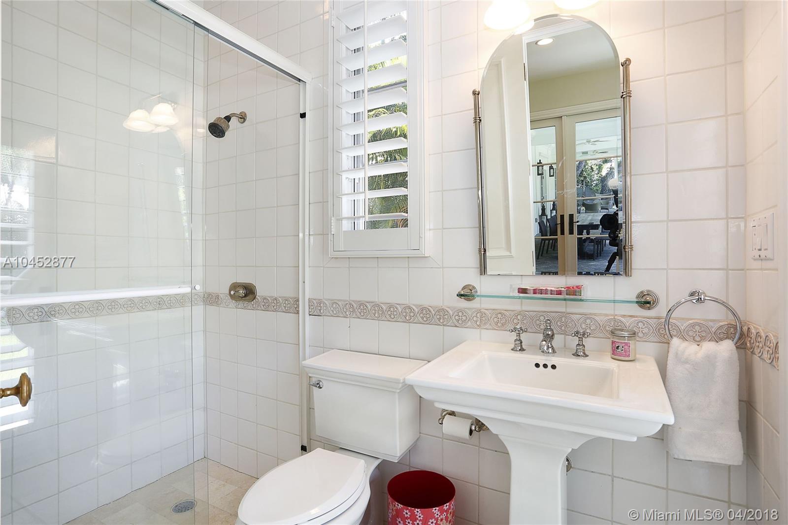 STONEGATE - Residential