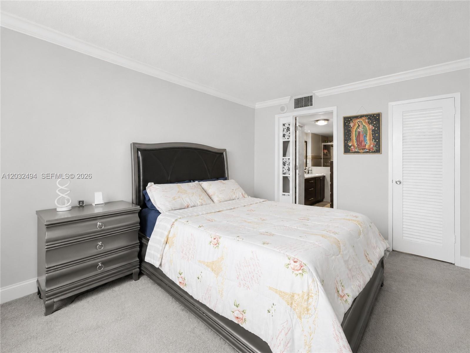 ARLEN BEACH CONDO - Residential