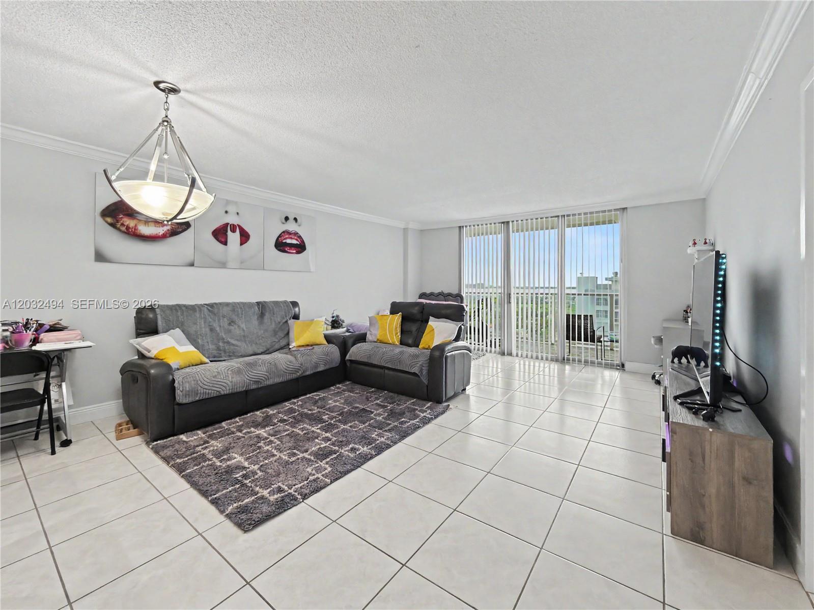 ARLEN BEACH CONDO - Residential
