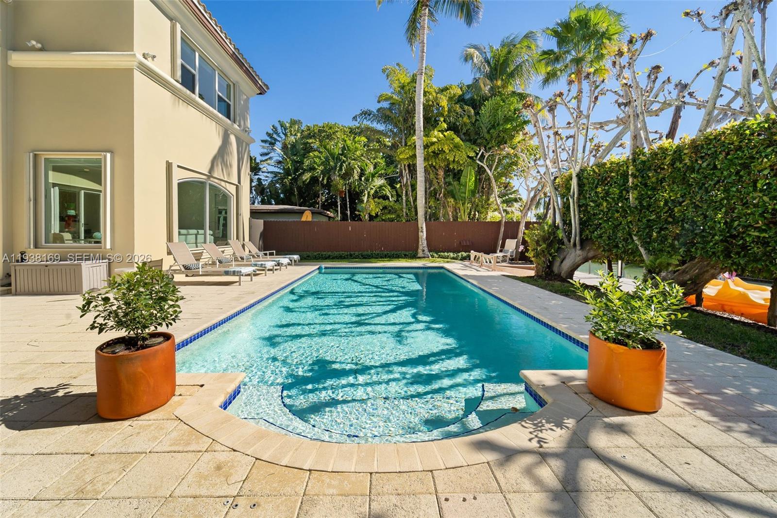 BISCAYNE POINT - Residential