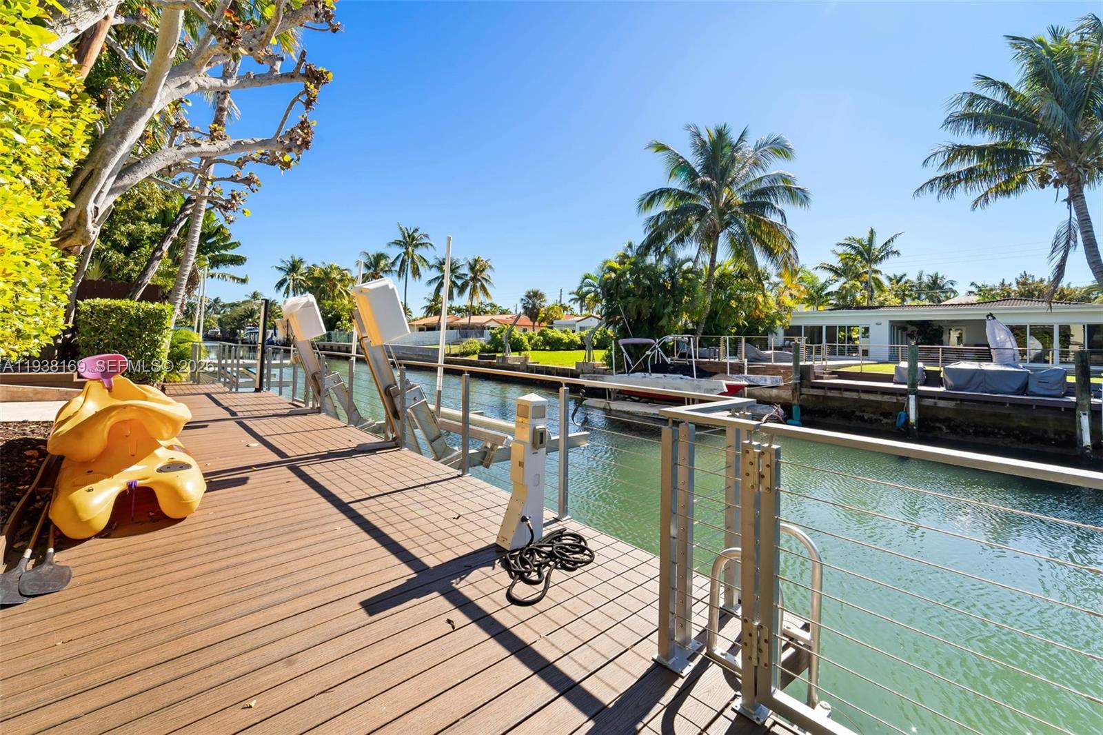 BISCAYNE POINT - Residential