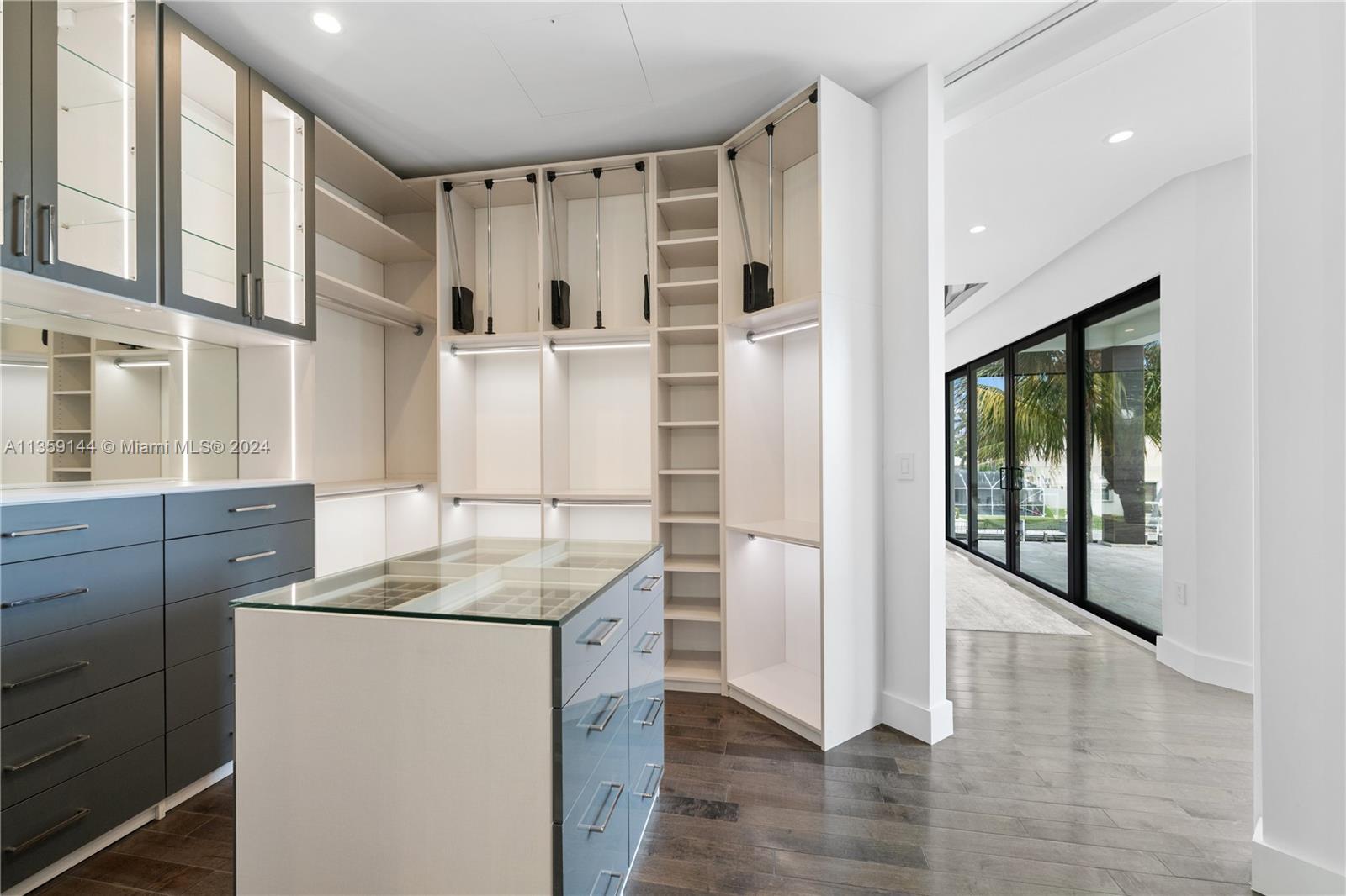LANDINGS SECOND SEC - Residential