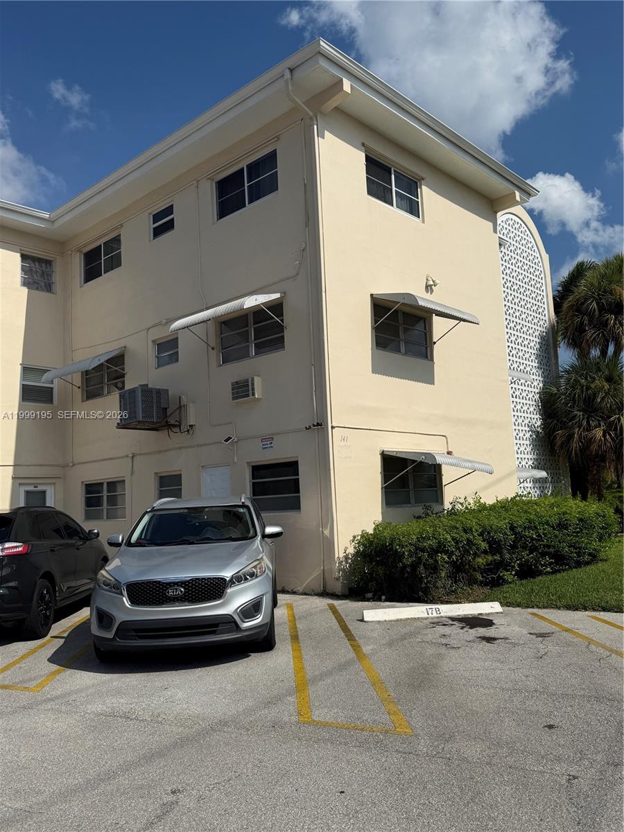 ELDORADO COUNTRY CLUB TOW - Residential