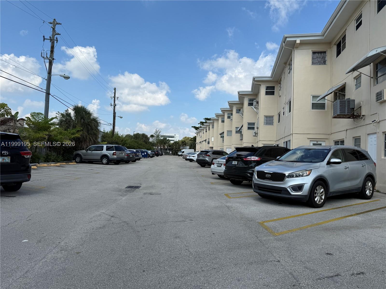 ELDORADO COUNTRY CLUB TOW - Residential