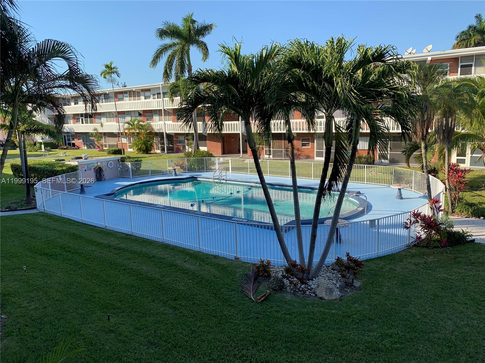 ELDORADO COUNTRY CLUB TOW - Residential