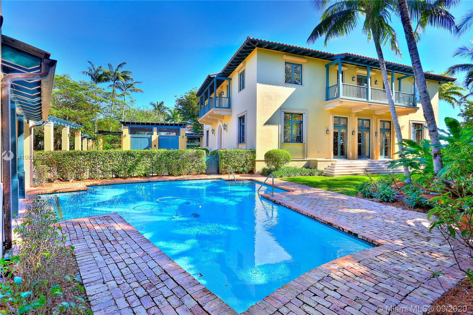 HAMMOCK OAKS HARBOR SEC 3 - Residential