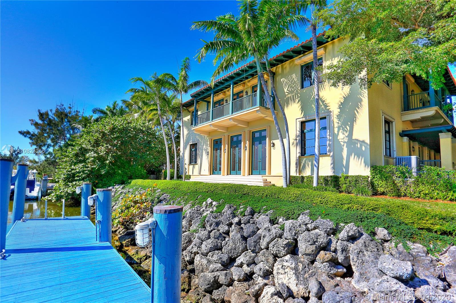 HAMMOCK OAKS HARBOR SEC 3 - Residential