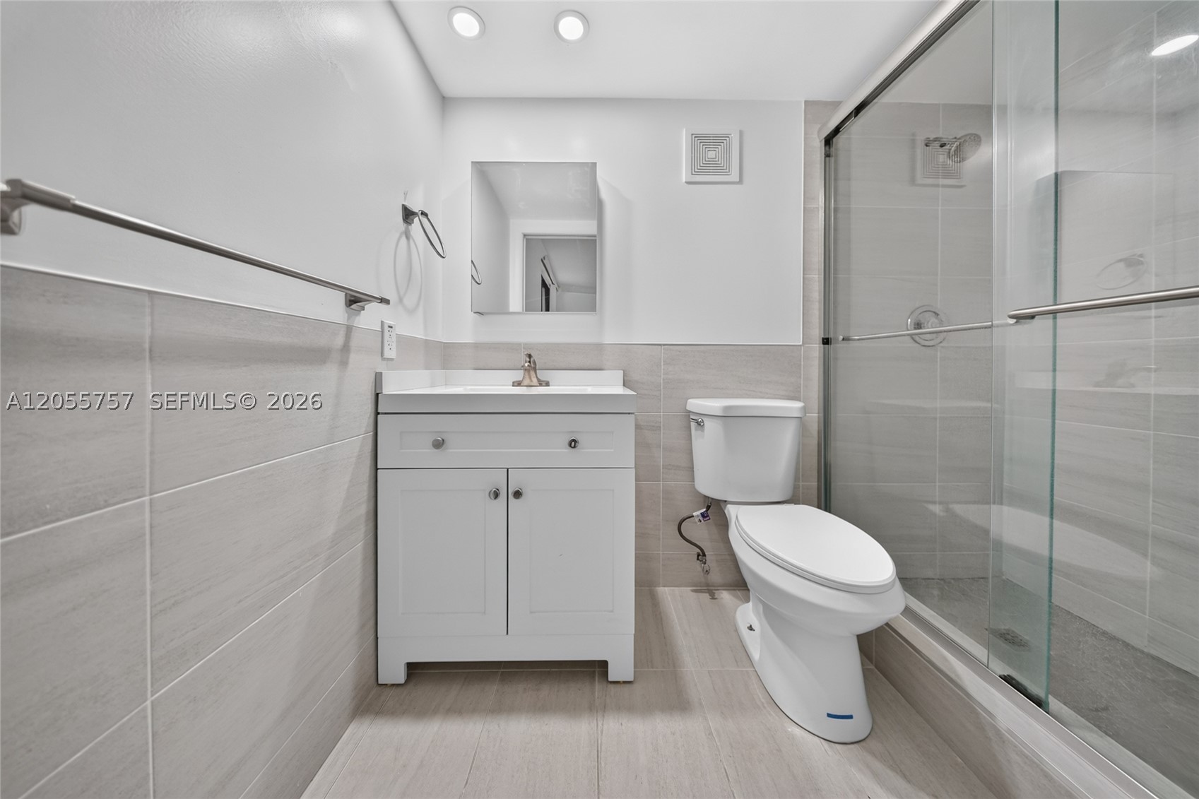 THE HORIZONS CONDO #3 - Residential