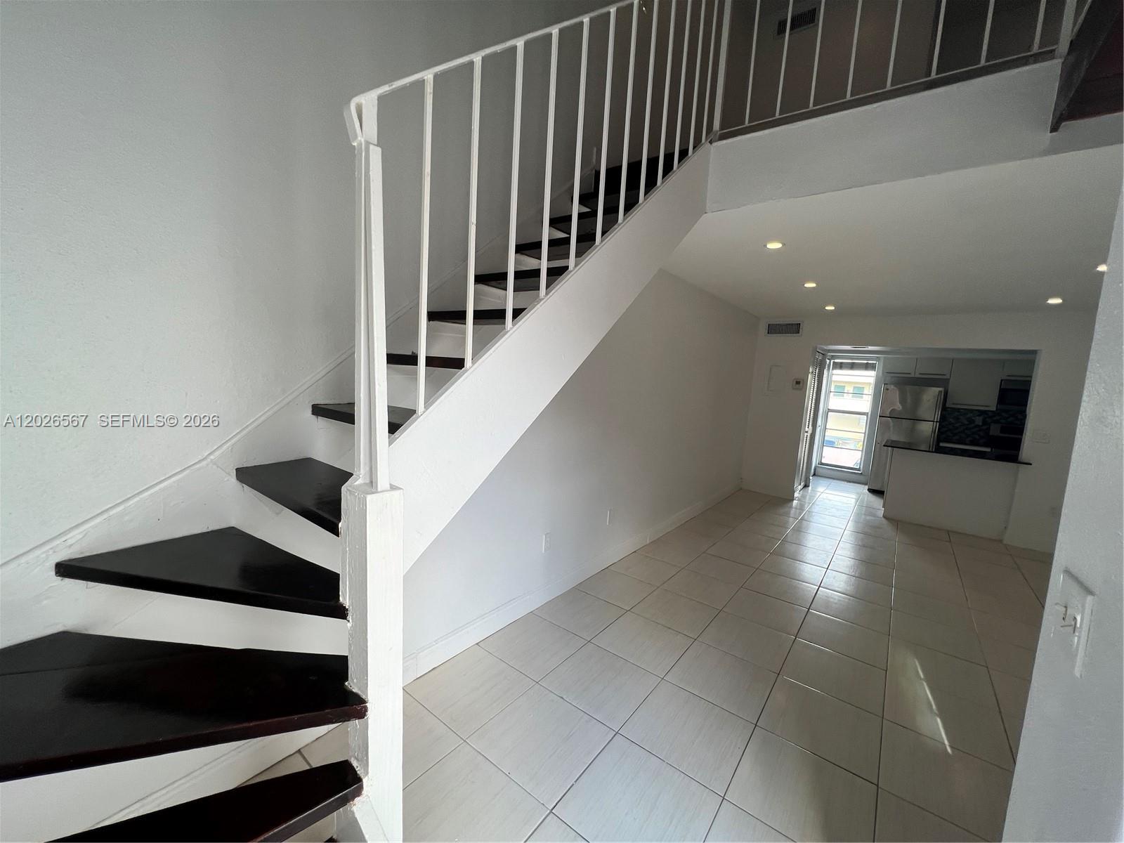 WILLOWBROOK GARDENS CONDO - Residential Lease