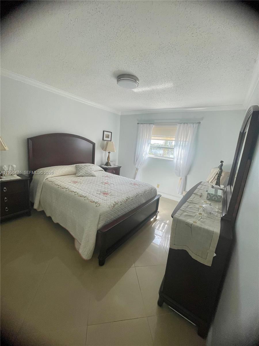 TOPAZ SOUTH CONDO - Residential