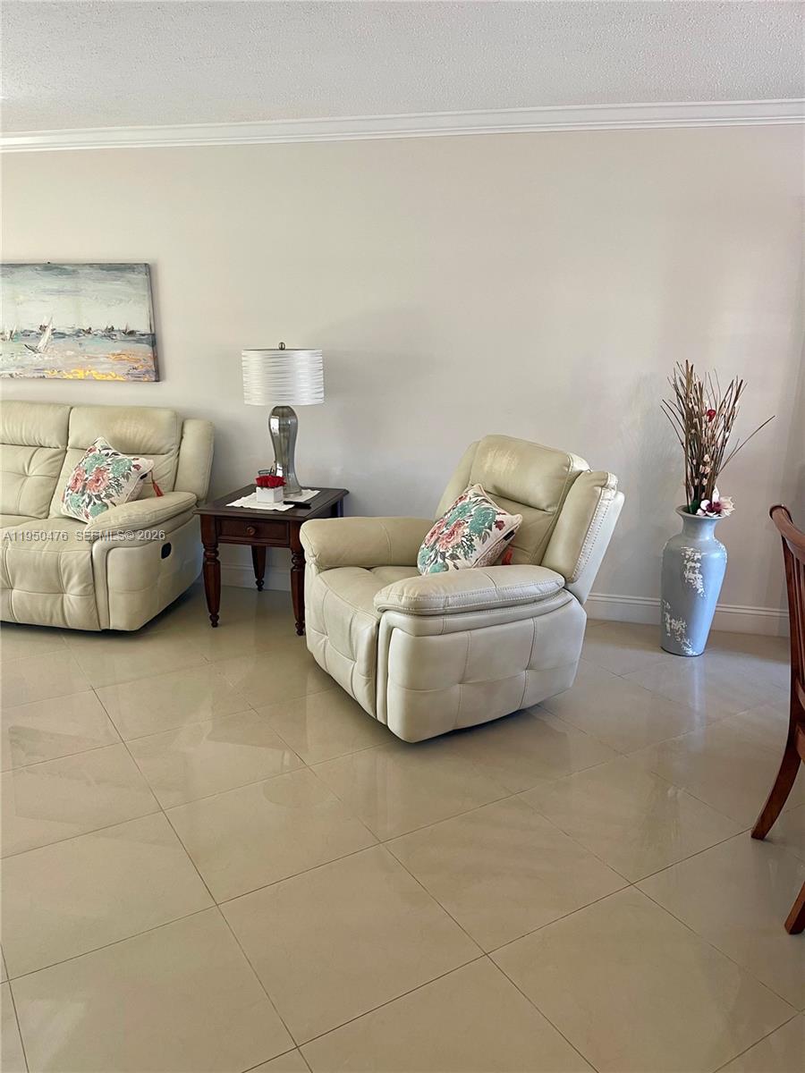 TOPAZ SOUTH CONDO - Residential