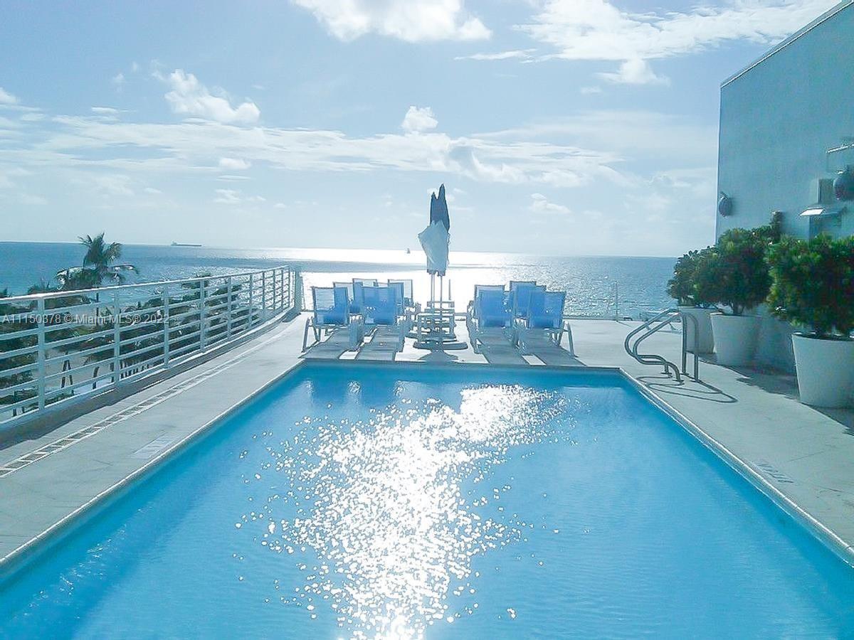 THE STRAND ON OCEAN DRIVE - Residential