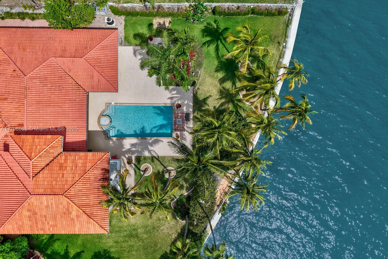 BAY HARBOR ISLAND - Residential