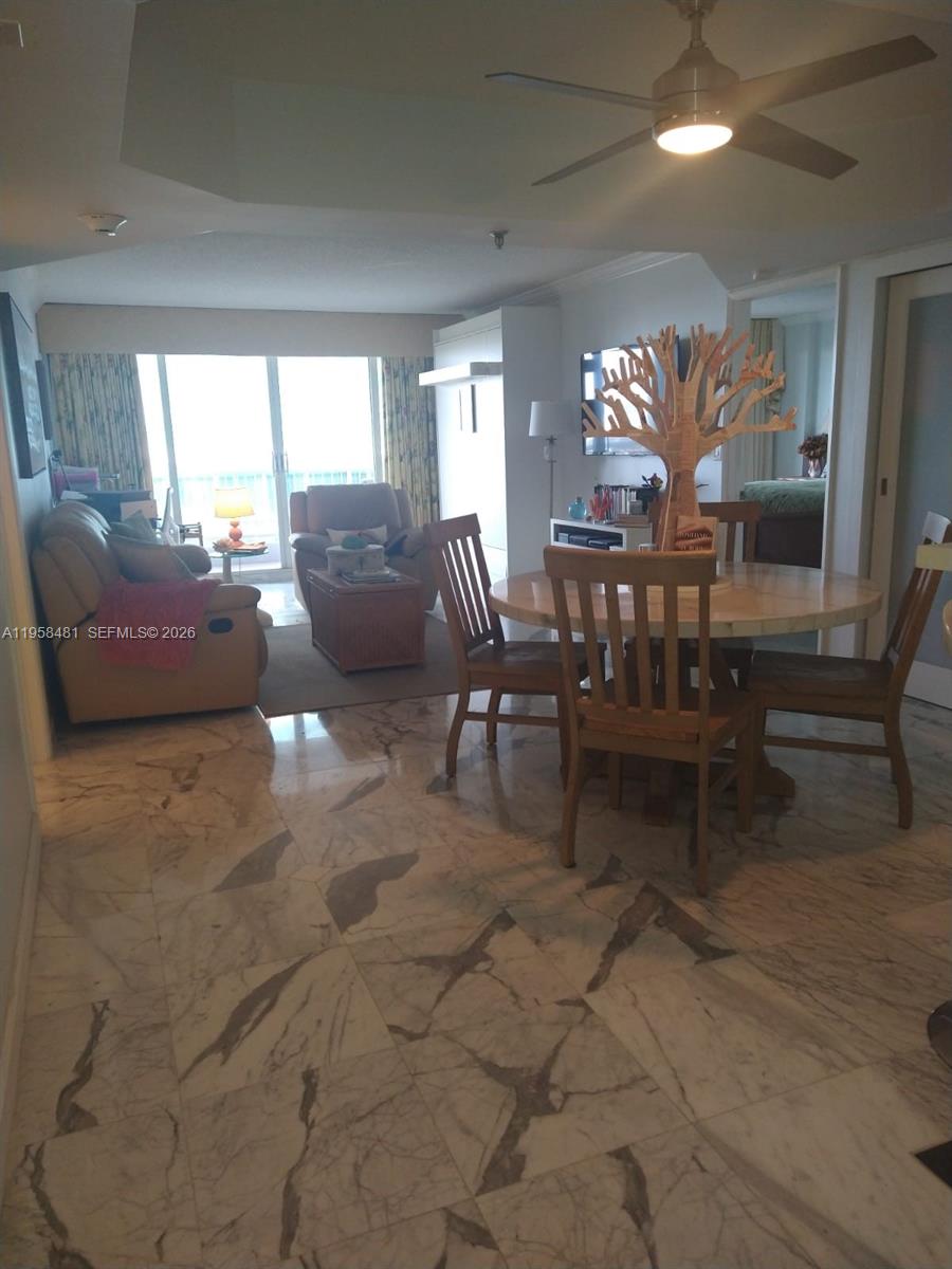 MARBELLA CONDO - Residential
