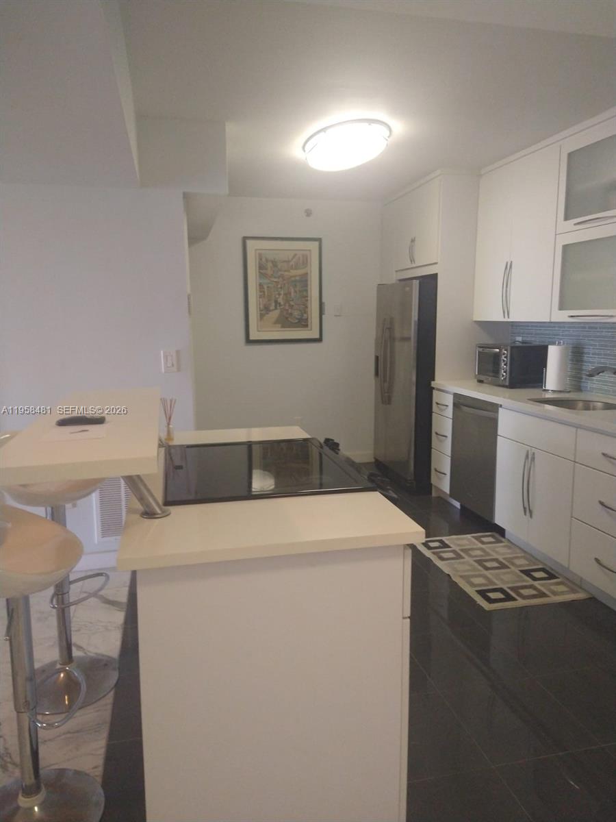 MARBELLA CONDO - Residential