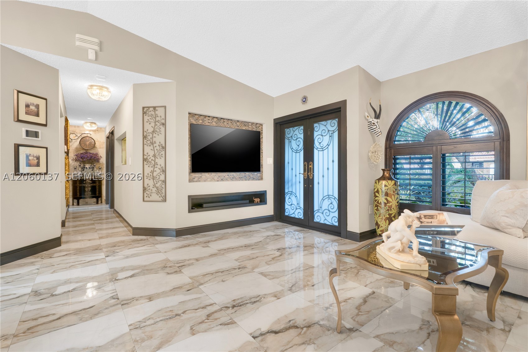 MEDITERRANIA - Residential