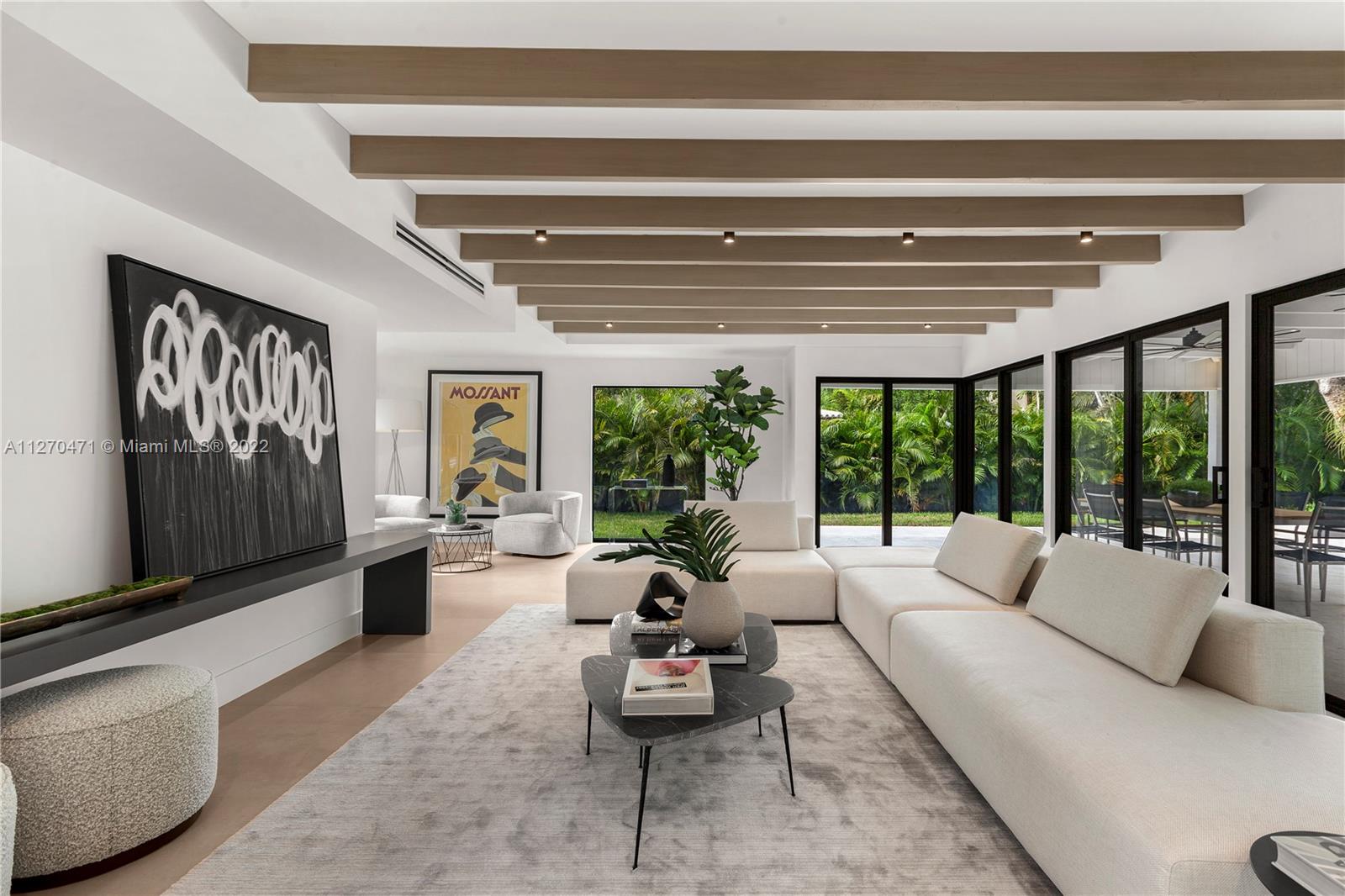 COCONUT GROVE MANOR - Residential