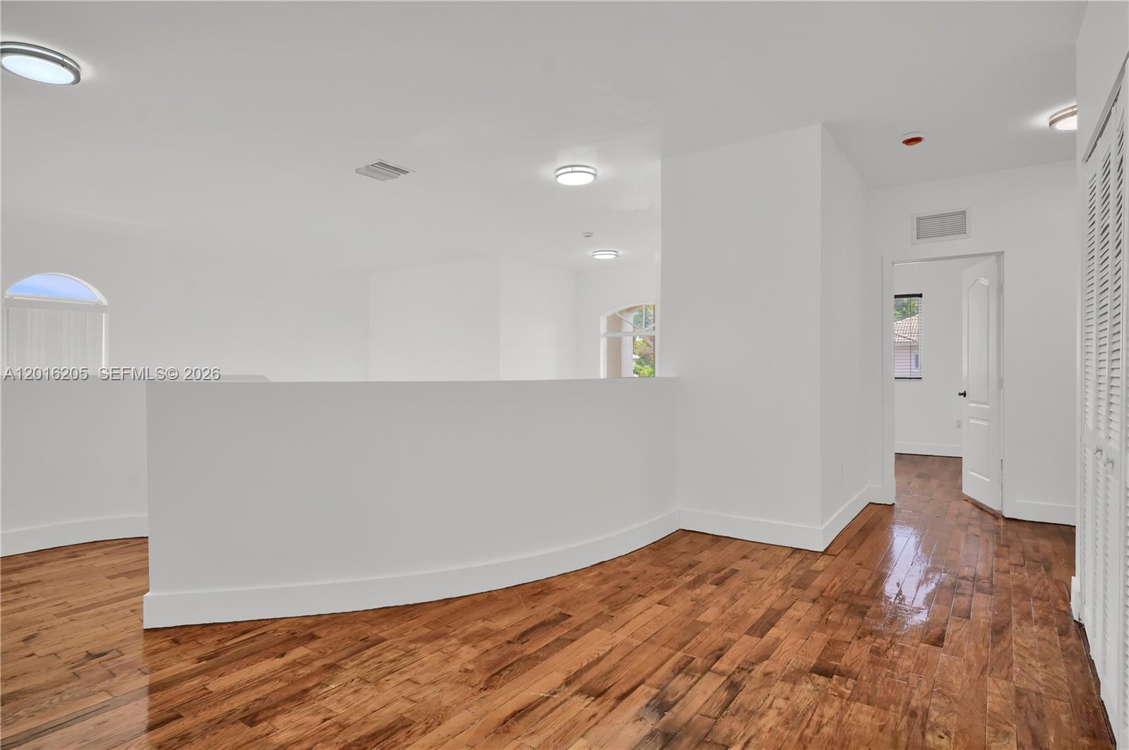 PALM ISLE ESTATES - Residential
