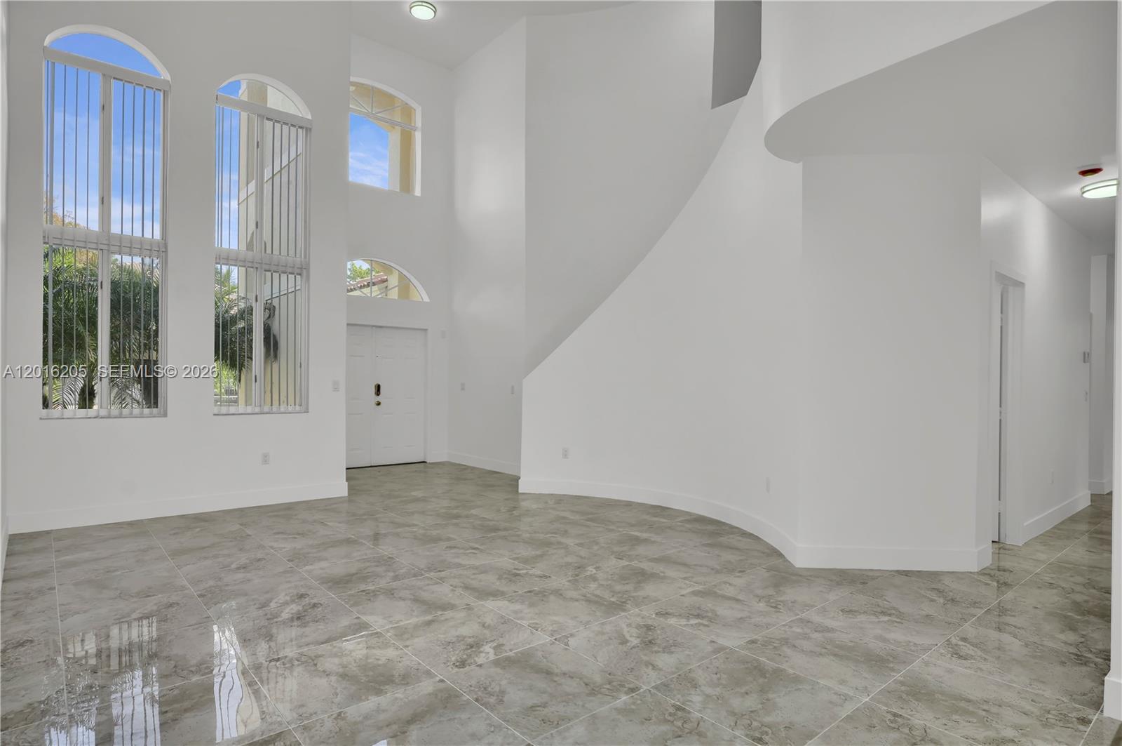 PALM ISLE ESTATES - Residential